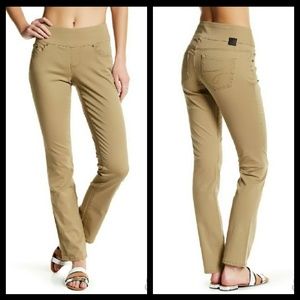 NWT Jag Jeans Pull On Elastic Pants